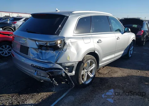 2019 Audi Q7 55 Premium z USA, uszkodzony, nr VIN WA1VAAF74KD000828